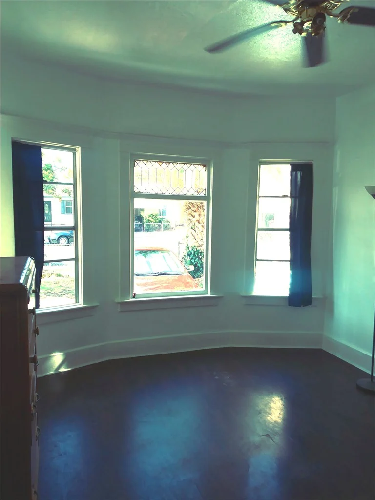 1100 E Salt Lake photo 4