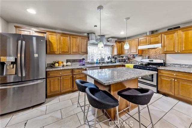 5054 Novgorod Street, El Sereno