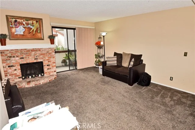 15155 Sherman Way #37 photo 3