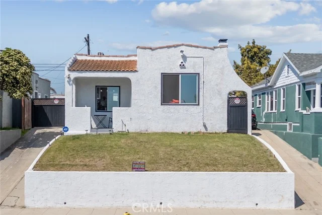 7037 Cimarron Street photo 4