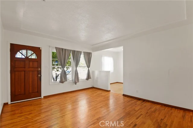 1430 Lakme Avenue photo 3