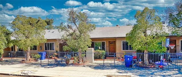 6944 Radford, North Hollywood