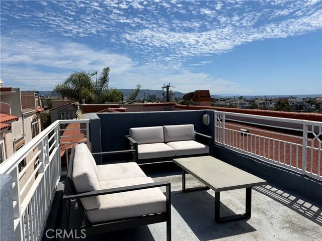 703 11th Street, Hermosa Beach