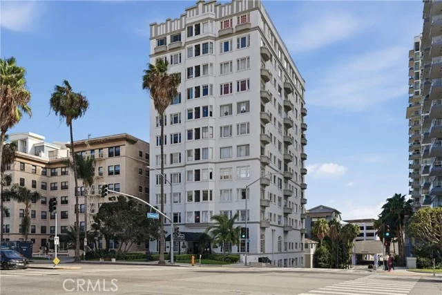 360 W Ocean Blvd #407 photo 2