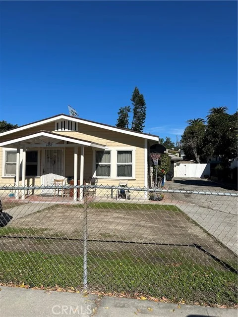4057 Baywood, Los Angeles