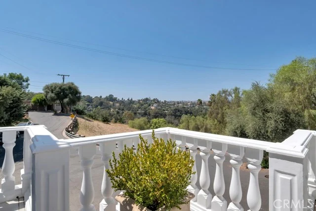 21041 Bandera Street photo 2