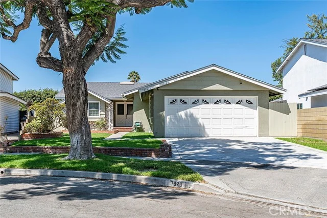 7820 E Ritchie Street, Long Beach