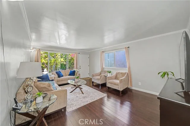 2456 Endicott photo 4