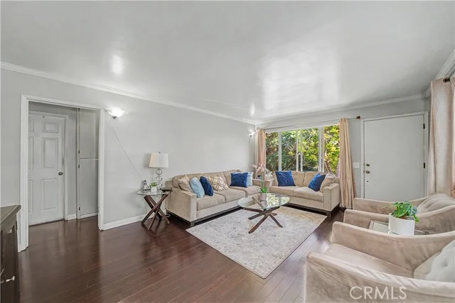 2456 Endicott photo 5