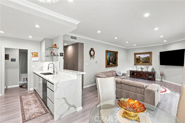 14607 Erwin Street #107, Van Nuys