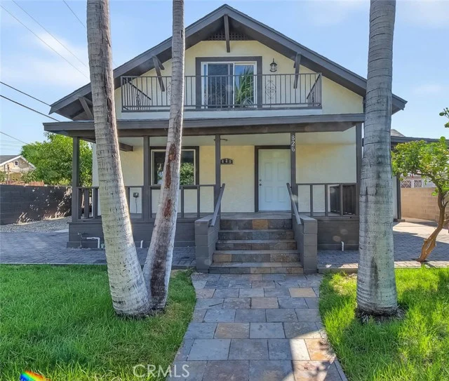 826 N Rowan Avenue photo 3