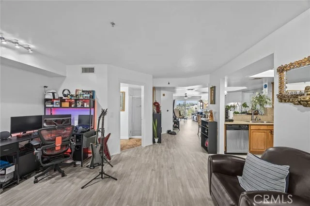 4755 Templeton St #2215 photo 3