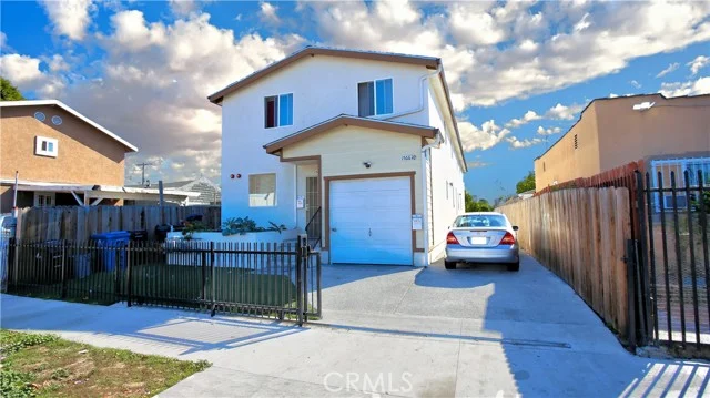 1566 E 106th Street E, Los Angeles