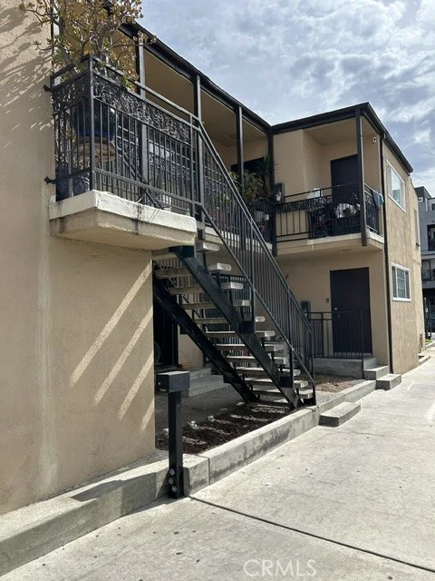 2507 W 4th photo 5