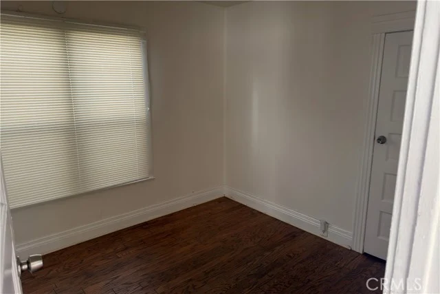 421 Almond Avenue photo 4