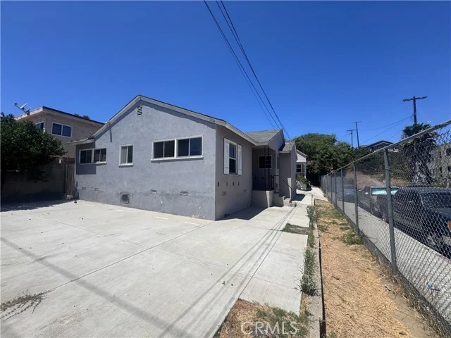 204 W Santa Cruz photo 3