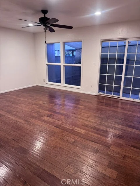 204 W Santa Cruz photo 4