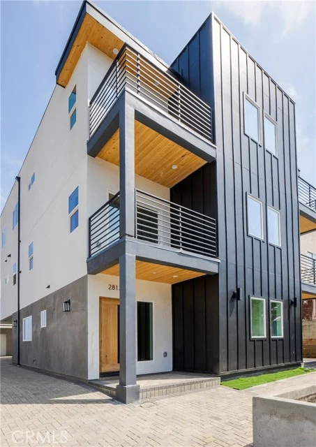 2813 E 6th Street, Los Angeles