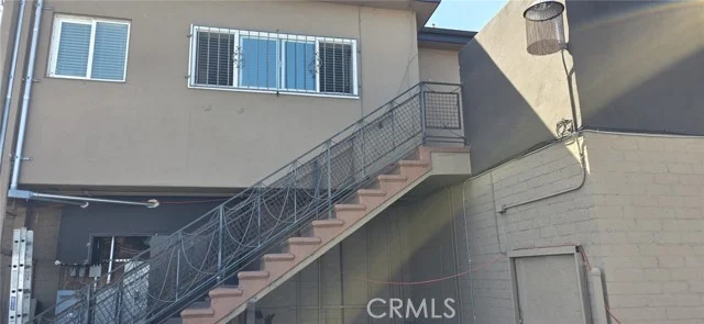 5908 Crenshaw photo 2