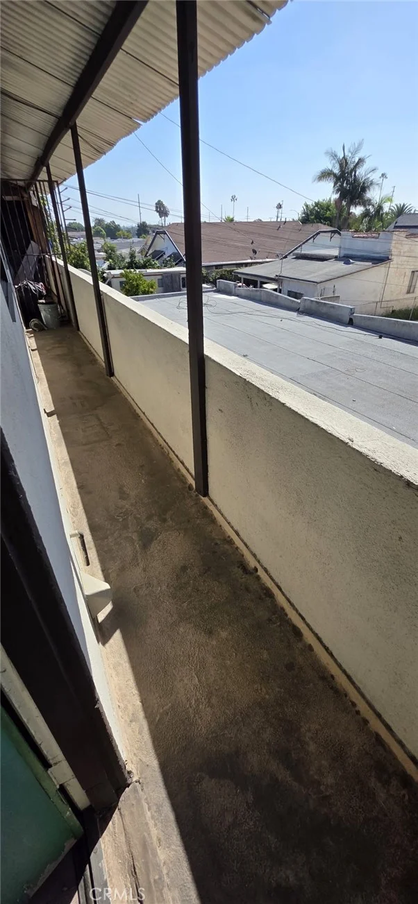 5908 Crenshaw photo 4