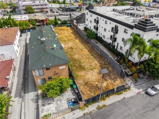 2113 W Court Street, Los Angeles