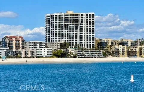 1310 E Ocean #405 photo 3