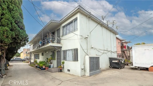 5110 Compton Avenue, Los Angeles