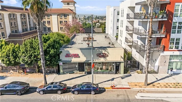 1757 Long Beach photo 2