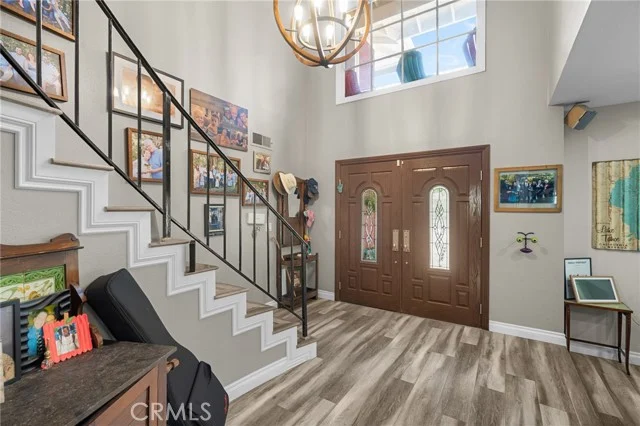 22855 Sparrowdell photo 3