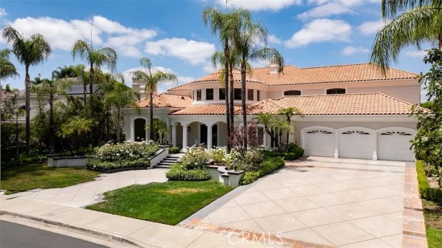 5633 Newcastle Ln, Calabasas
