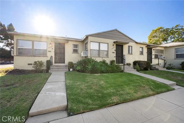 2593 Amherst photo 4