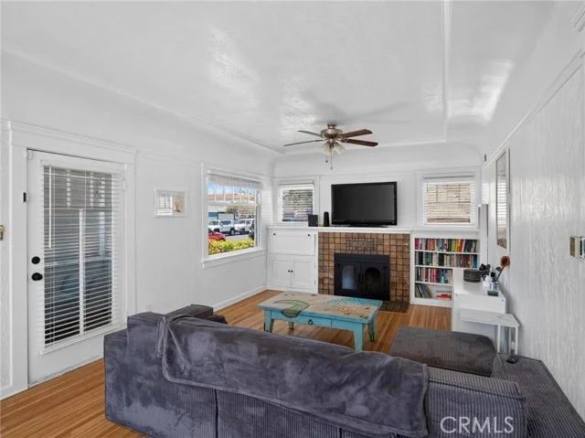 14828 Grevillea Avenue photo 3