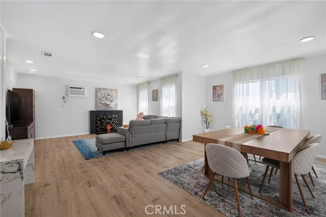 15804 Dalton Avenue photo 4