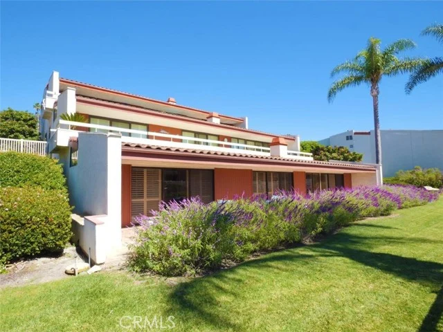 2121 W 25th #3, San Pedro