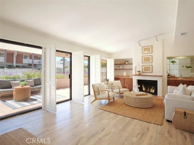 2121 W 25th #3 photo 3