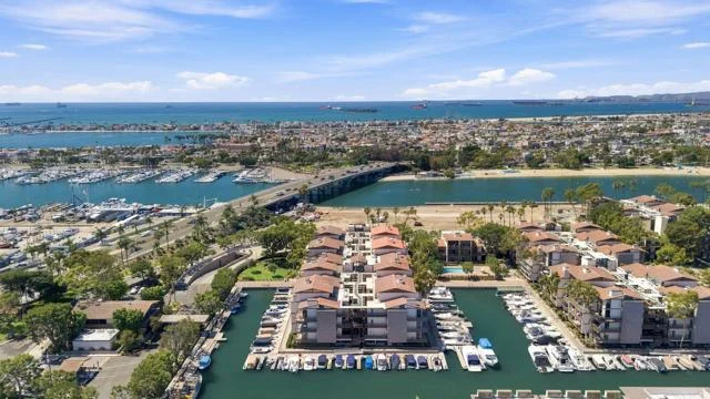 9126 Marina Pacifica Drive N, Long Beach