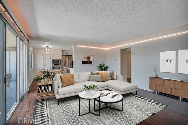 2940 W Carson #211, Torrance