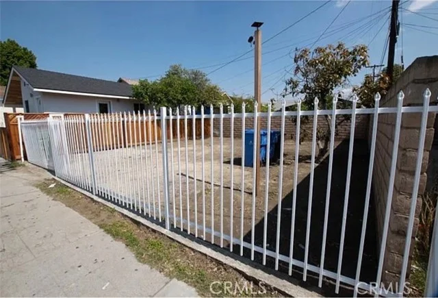 4312 Ascot photo 5