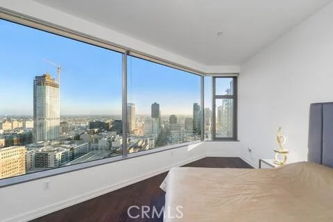 801 S Grand Avenue #2111 photo 2