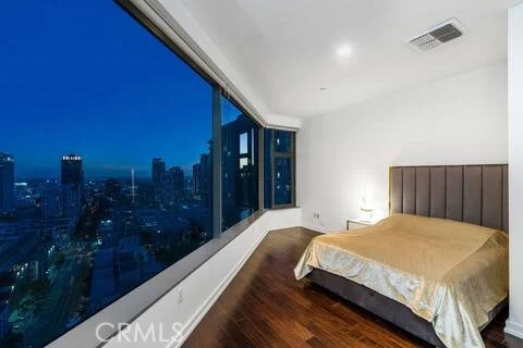 801 S Grand Avenue #2111 photo 5