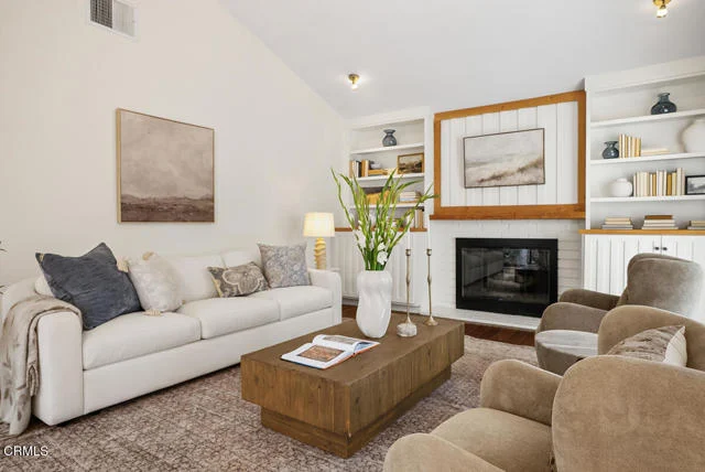 2150 Wimbledon Circle photo 4