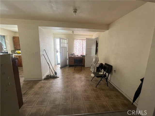 2312 Lincoln Park photo 3