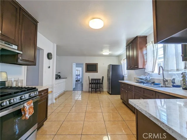 3208 W 74th Street photo 4