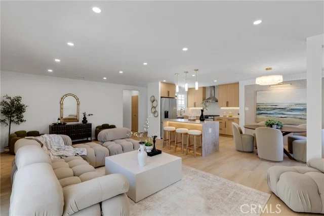 13131 Crewe Street photo 4