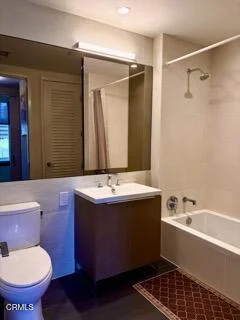 889 Francisco Street #2207 photo 5