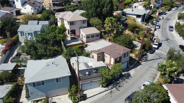 3733 Bostwick photo 5