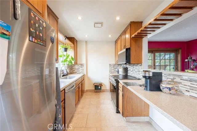 2260 N Cahuenga #507 photo 3