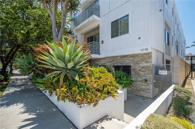 1715 Armacost Avenue #2 photo 3
