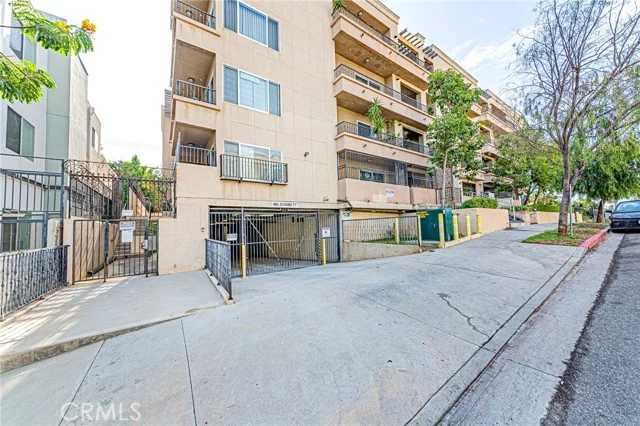 970 S St. Andrews Place #103 photo 3