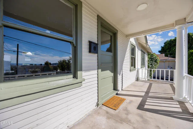 10814 Plainview Avenue photo 5